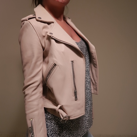 Jacket - Picture 3 of 5